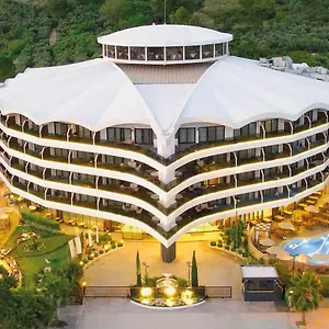 Otel By Aksu Termal Hotel&spa, Kuşadası